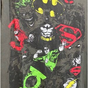 Retro DC Comics Heros Villians Mashup Tee Gray Medium Superman Batman Flash